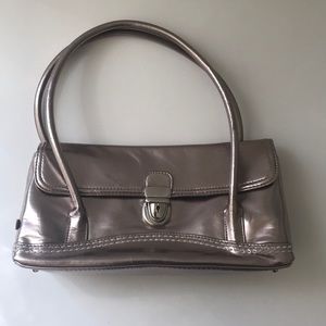 NEW! Metallic Daisy Fuentes Shoulder Bag